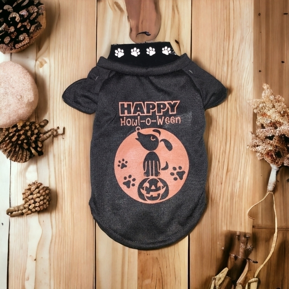 NWOT Small Pet Halloween Tee